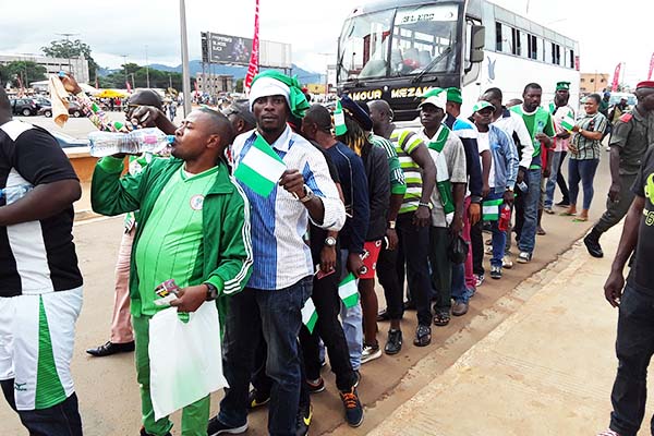 nigerian-sport-fans